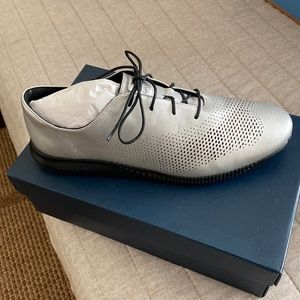Women’s Sixe 10.5 Cole Haan Zerogrand shoes.  Like new, worn once.